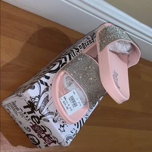 WOMEN'S SPARKLES POOL SLIDE